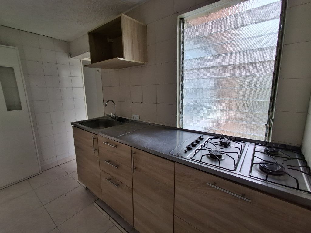 Apartamento en venta Valle Del Cauca Cali Ciudad Los Álamos 77 m2 Habitaciones 3 Baños 2 Garajes 1 Precio $250000000