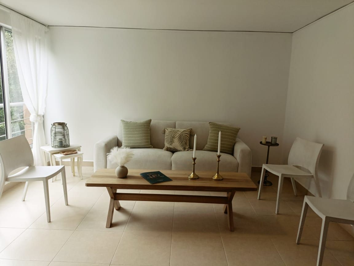 Apartamento en arriendo Antioquia Medellín La Palma 105 m2 Habitaciones 3 Baños 2 Garajes 1 Precio $5000000