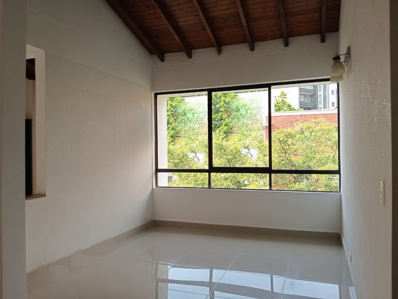 Apartamento en venta Antioquia Medellín Laureles 166 m2 Habitaciones 3 Baños 4 Garajes 2 Precio $1070000000