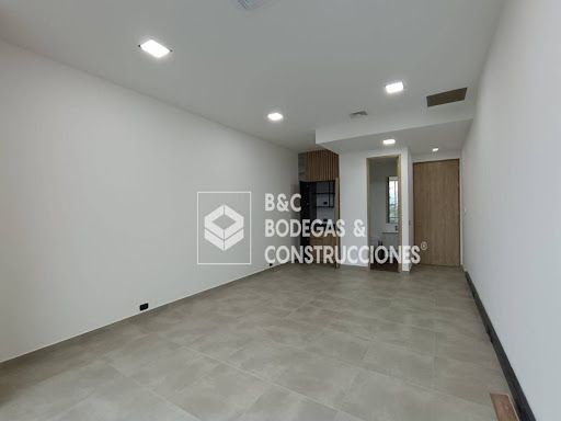 Oficina en arriendo Antioquia Medellín El Diamante No2 32 m2 Habitaciones 0 Baños 0 Garajes 0 Precio $3500000