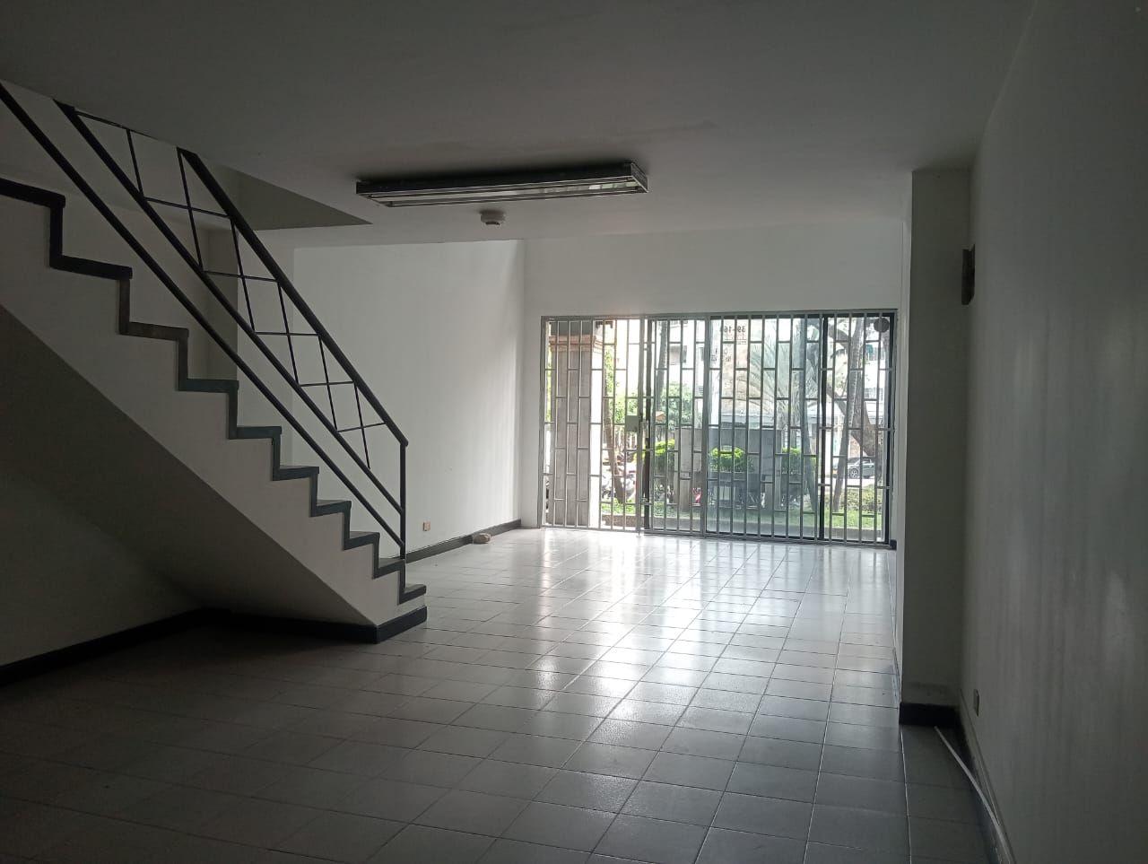 Local en arriendo Antioquia Medellín Lorena 80 m2 Habitaciones 0 Baños 1 Garajes 1 Precio $5450000