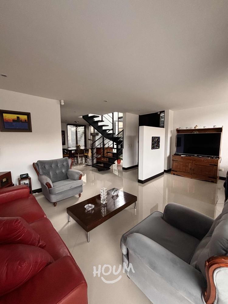 Casa en venta Cundinamarca Chía Cr Avalon Hills 170 m2 Habitaciones 3 Baños 5 Garajes 2 Precio $835000000