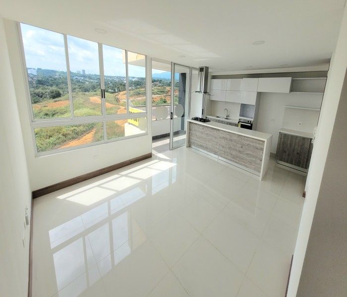 Apartamento en arriendo Valle Del Cauca Cali Parcelacion Cerros La Buitrera 117 m2 Habitaciones 3 Baños 3 Garajes 2 Precio $4200000