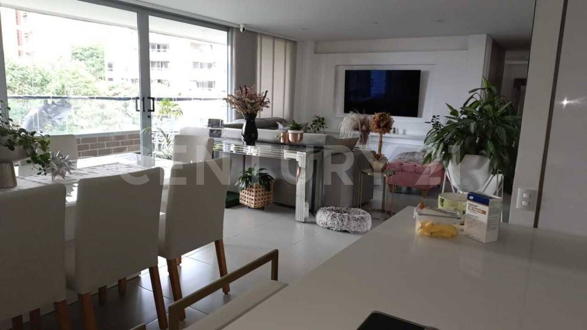 Apartamento en venta Antioquia Envigado El Chocho 178 m2 Habitaciones 3 Baños 4 Garajes 2 Precio $1600000000