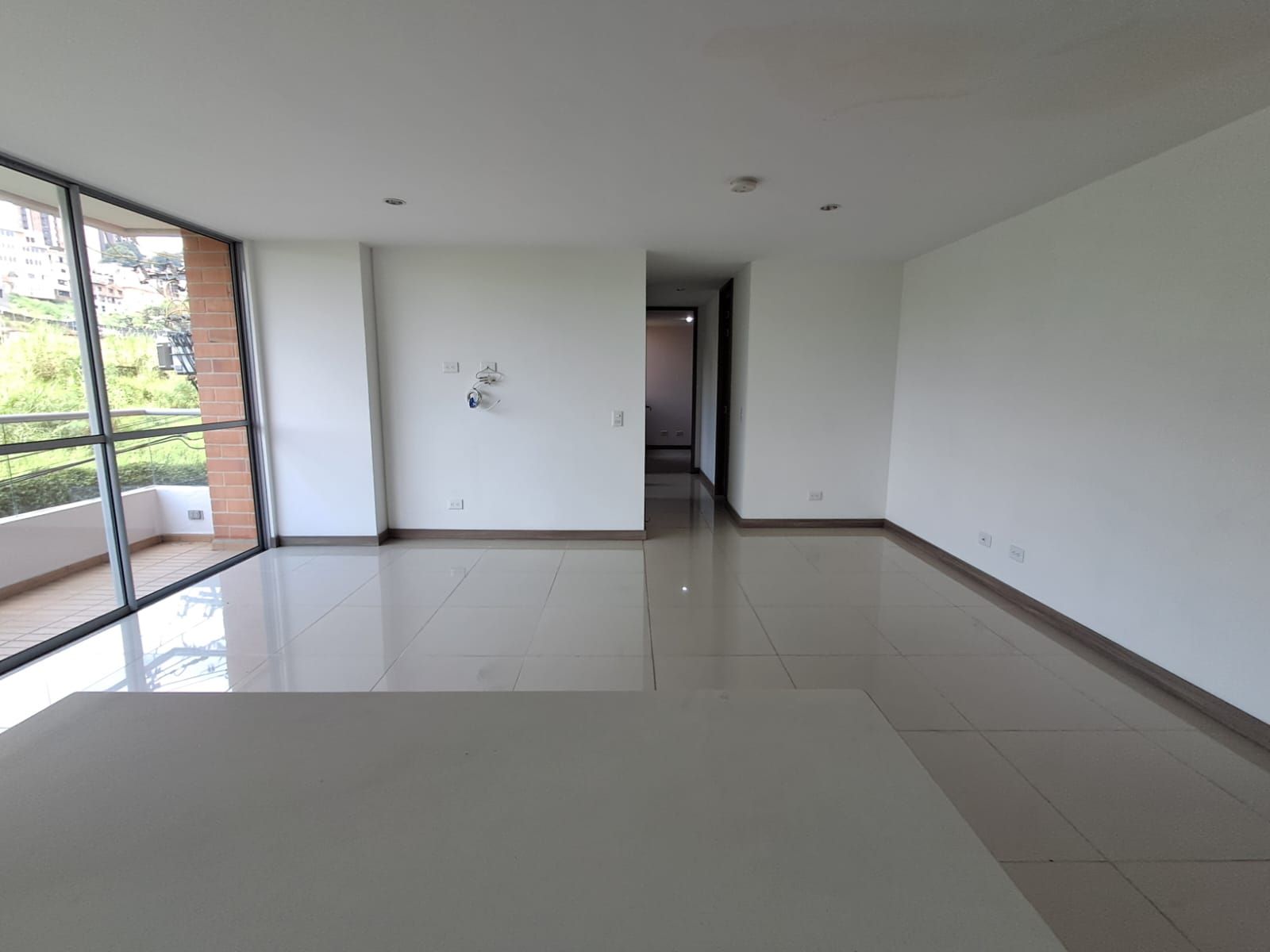 Apartamento en arriendo Antioquia Itagüí Cr Zanetti 78 m2 Habitaciones 3 Baños 2 Garajes 0 Precio $2600000