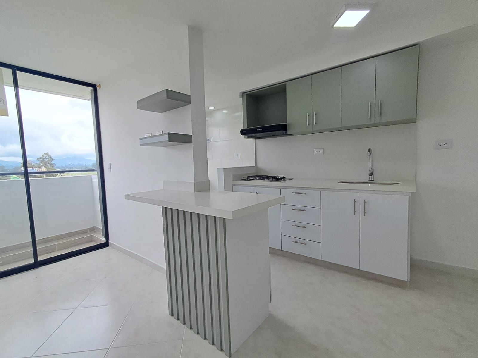 Apartamento en arriendo Antioquia Rionegro San Antonio 50 m2 Habitaciones 2 Baños 2 Garajes 1 Precio $1850000