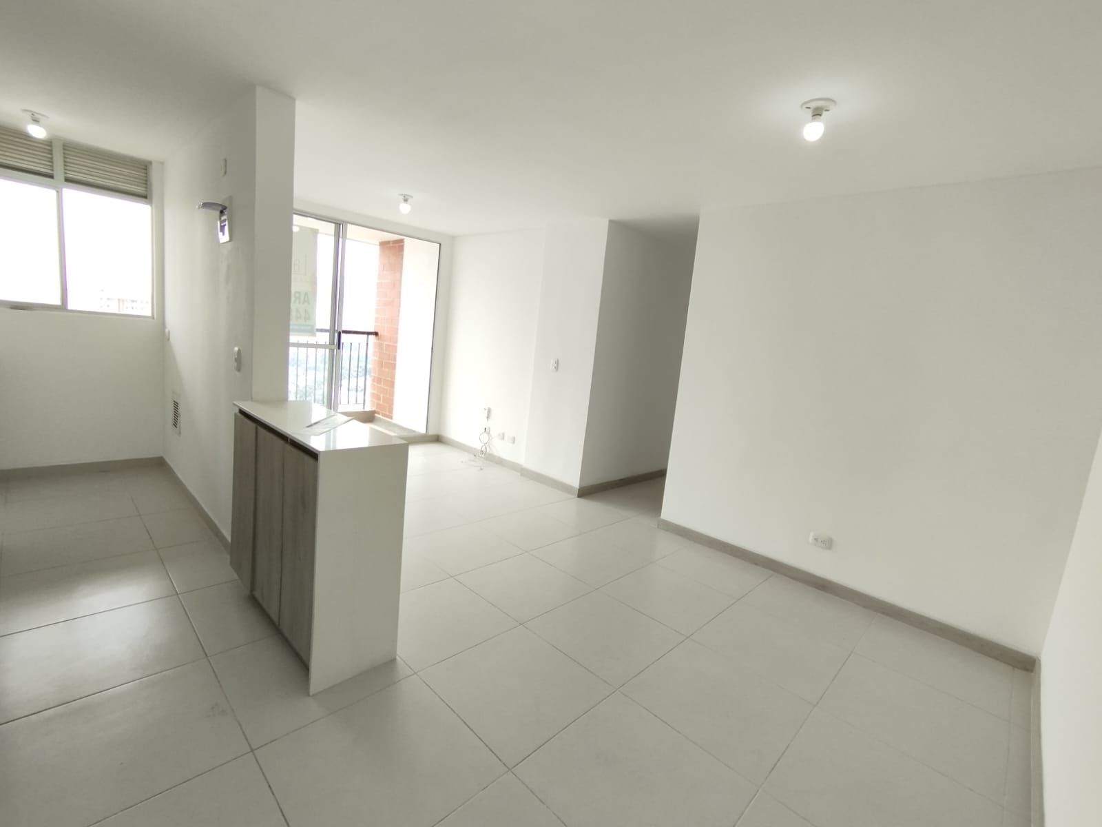 Apartamento en arriendo Antioquia Sabaneta Aliadas Del Sur 74 m2 Habitaciones 3 Baños 2 Garajes 1 Precio $2500000