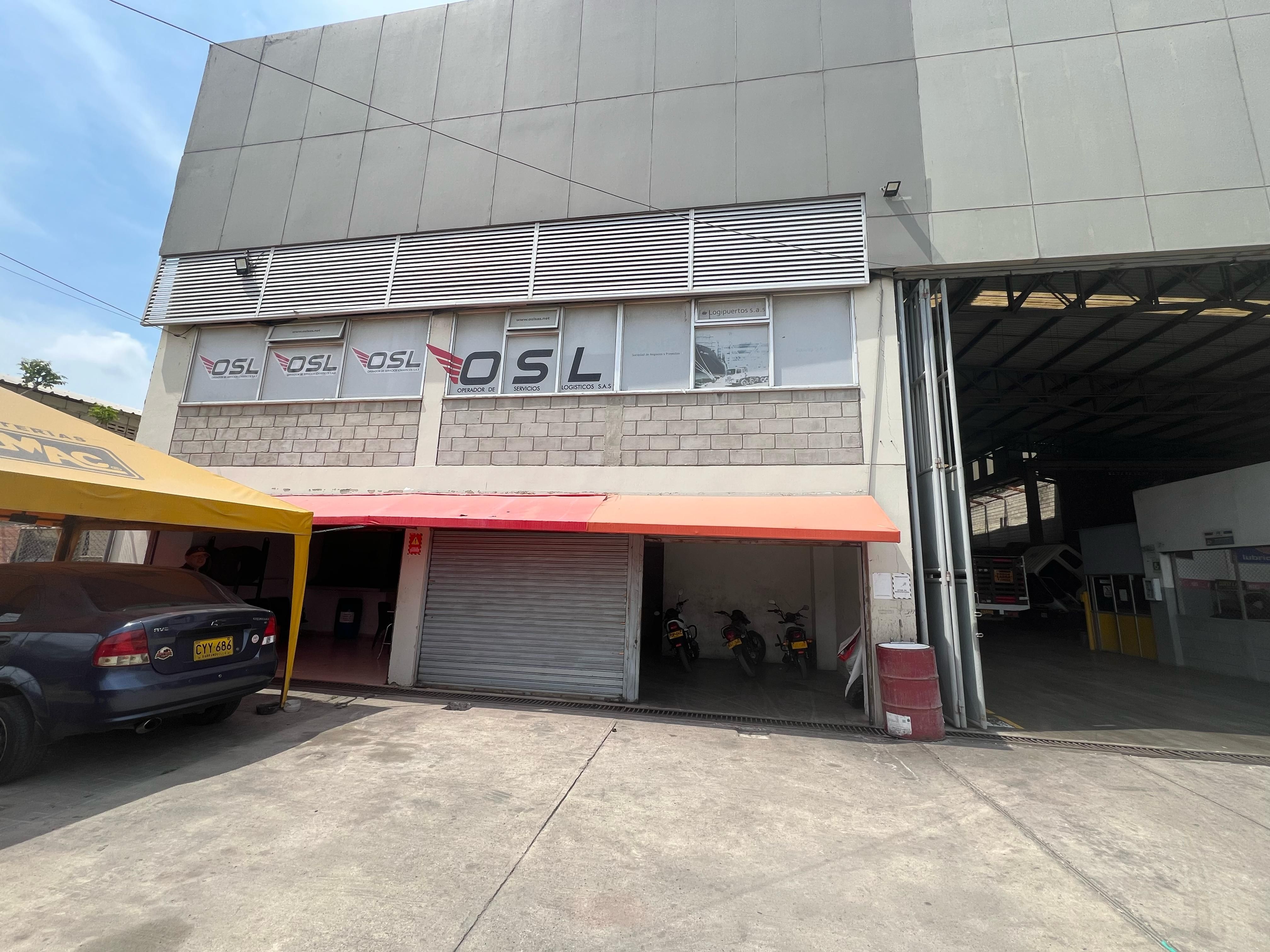 Bodega en arriendo Atlántico Barranquilla Villa Sevilla 1911 m2 Habitaciones 0 Baños 8 Garajes 2 Precio $40000000