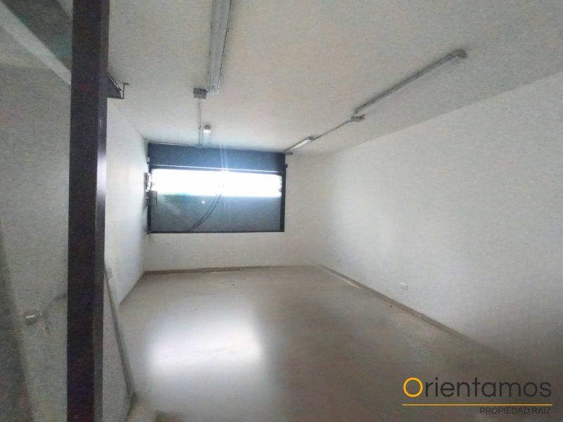 Local en arriendo Antioquia Envigado Alcalá 29 m2 Habitaciones 0 Baños 2 Garajes 0 Precio $2000000