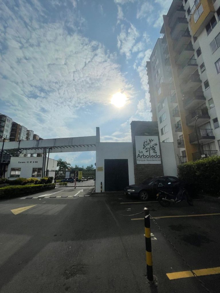 Apartamento en arriendo Valle Del Cauca Jamundí Cr La Arboleda 56 m2 Habitaciones 3 Baños 2 Garajes 1 Precio $800000