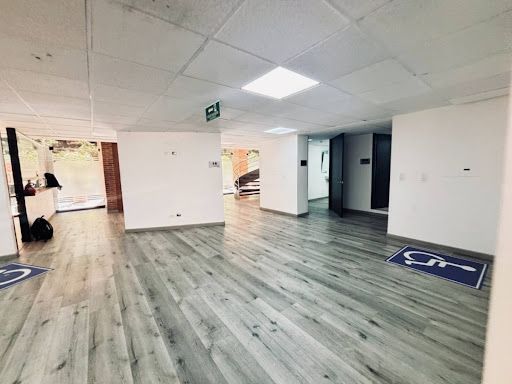 Oficina en arriendo Cundinamarca Bogotá Samper 272 m2 Habitaciones 0 Baños 4 Garajes 3 Precio $16500000