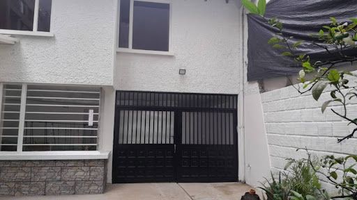 Casa en arriendo Cundinamarca Bogotá Rincon Del Chicó 301 m2 Habitaciones 4 Baños 3 Garajes 0 Precio $11000000