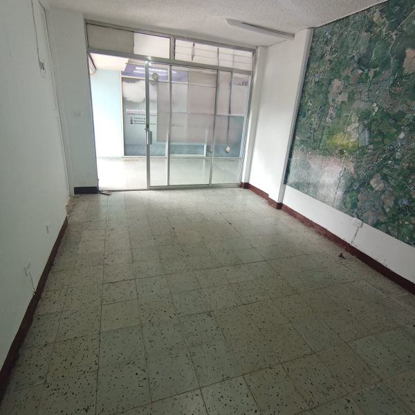Local en arriendo Antioquia Rionegro Centro 24 m2 Habitaciones 0 Baños 1 Garajes 0 Precio $1100000