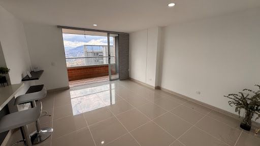 Apartamento en venta Antioquia Sabaneta La Barquereña 90 m2 Habitaciones 3 Baños 2 Garajes 0 Precio $580000000