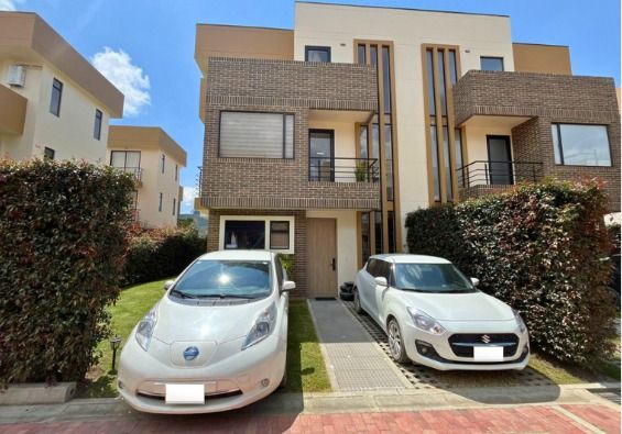 Casa en venta Cundinamarca Chía Chia 147 m2 Habitaciones 3 Baños 3 Garajes 2 Precio $710000000