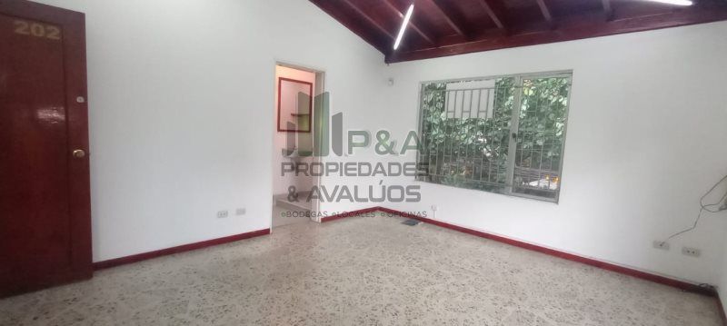 Oficina en arriendo Antioquia Medellín Patio Bonito 25 m2 Habitaciones 0 Baños 1 Garajes 0 Precio $2000000