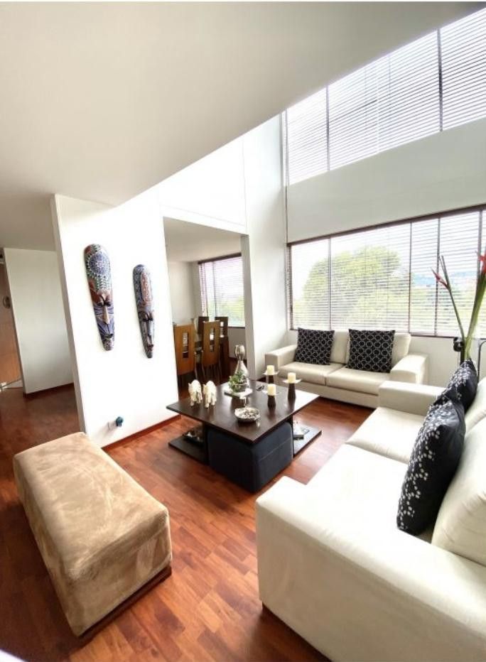 Apartamento en venta Cundinamarca Bogotá Los Cedros 198 m2 Habitaciones 4 Baños 4 Garajes 2 Precio $1100000000