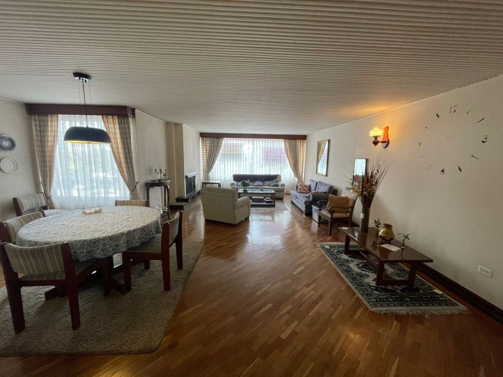 Apartamento en venta Cundinamarca Bogotá Chico Norte Et Iii 145 m2 Habitaciones 3 Baños 3 Garajes 1 Precio $720000000