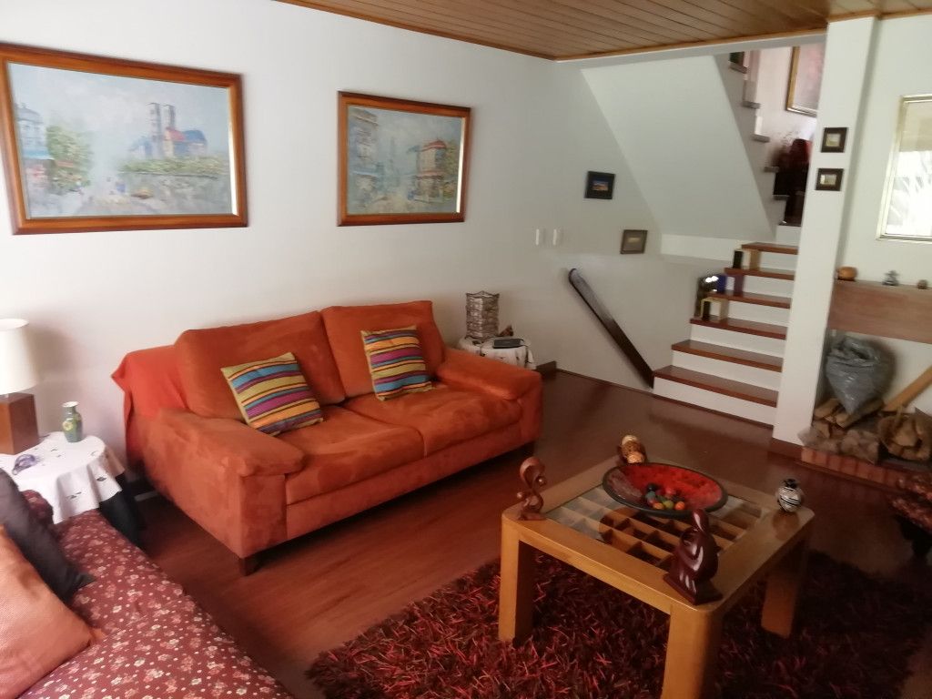 Casa en venta Cundinamarca Bogotá Sabanalarga 176 m2 Habitaciones 4 Baños 3 Garajes 2 Precio $930000000