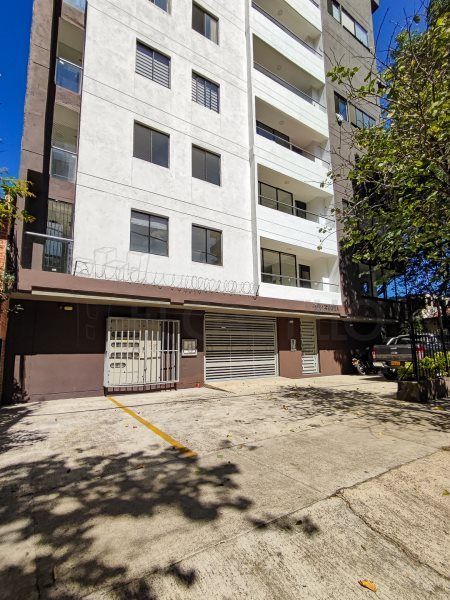 Apartaestudio en arriendo Antioquia Medellín La Palma 106 m2 Habitaciones 1 Baños 2 Garajes 1 Precio $2800000