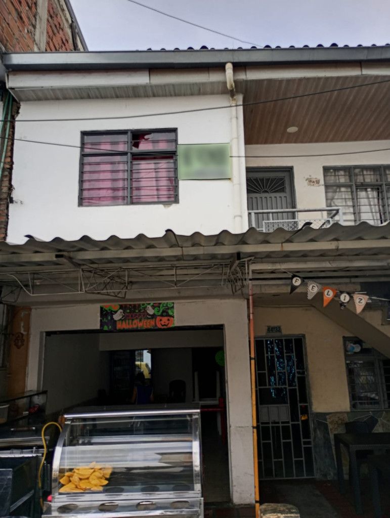 Casa en venta Valle Del Cauca Cali República De Israel 147 m2 Habitaciones 8 Baños 3 Garajes 0 Precio $530000000