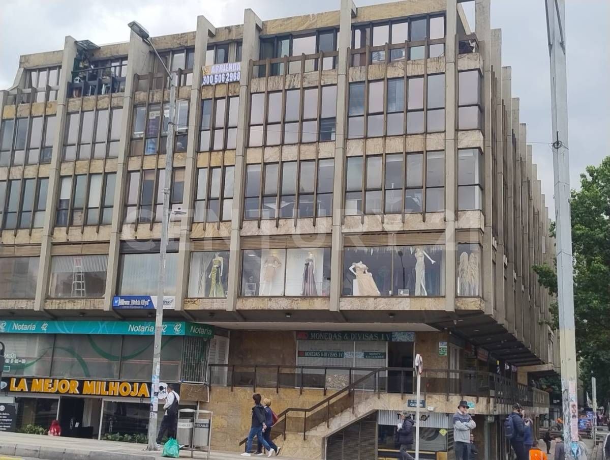 Oficina en arriendo Cundinamarca Bogotá El Retiro 29 m2 Habitaciones 0 Baños 0 Garajes 1 Precio $2200000