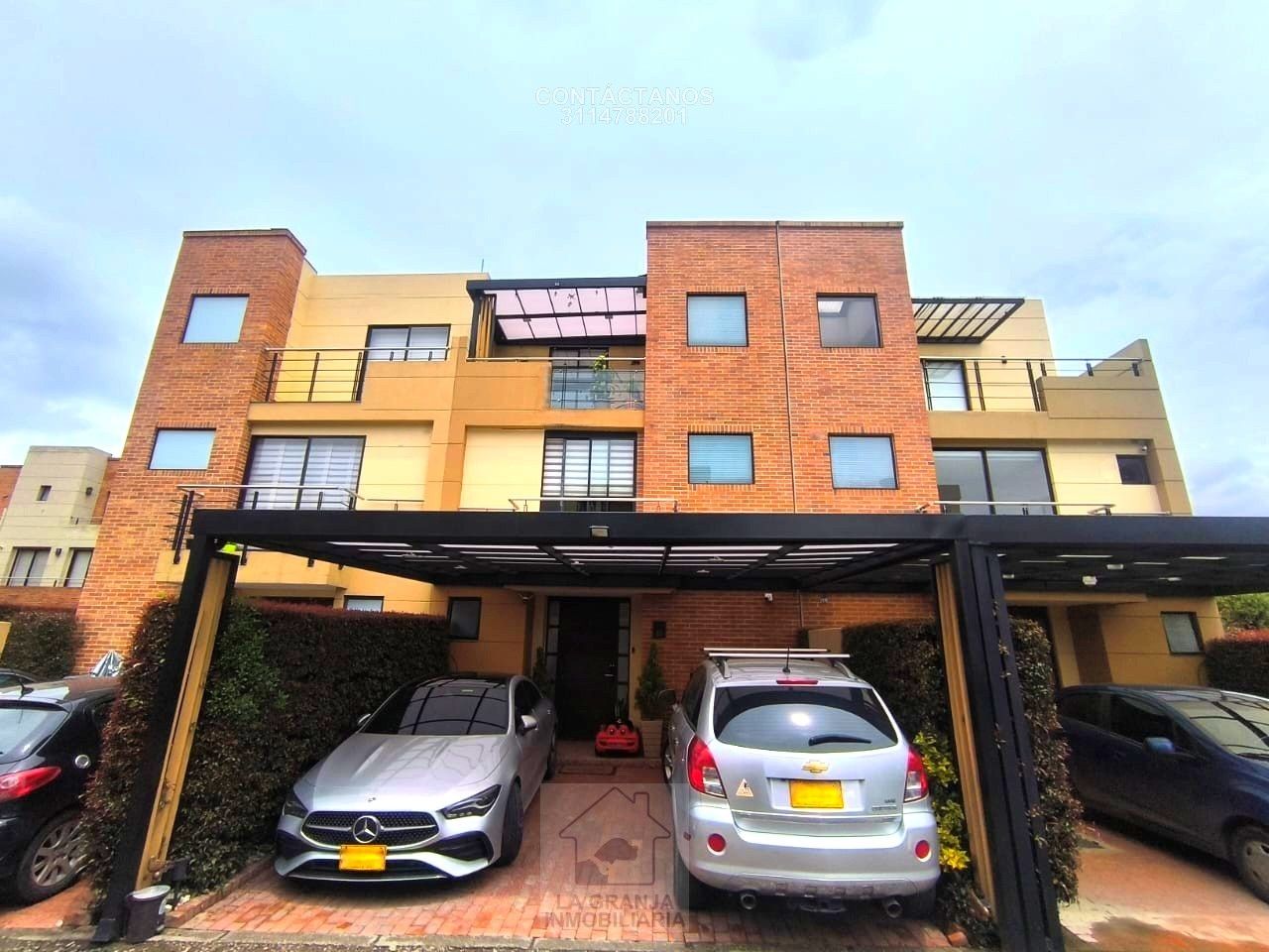 Casa en venta Cundinamarca Cajicá Cn Santa Anita 125 m2 Habitaciones 3 Baños 4 Garajes 2 Precio $600000000