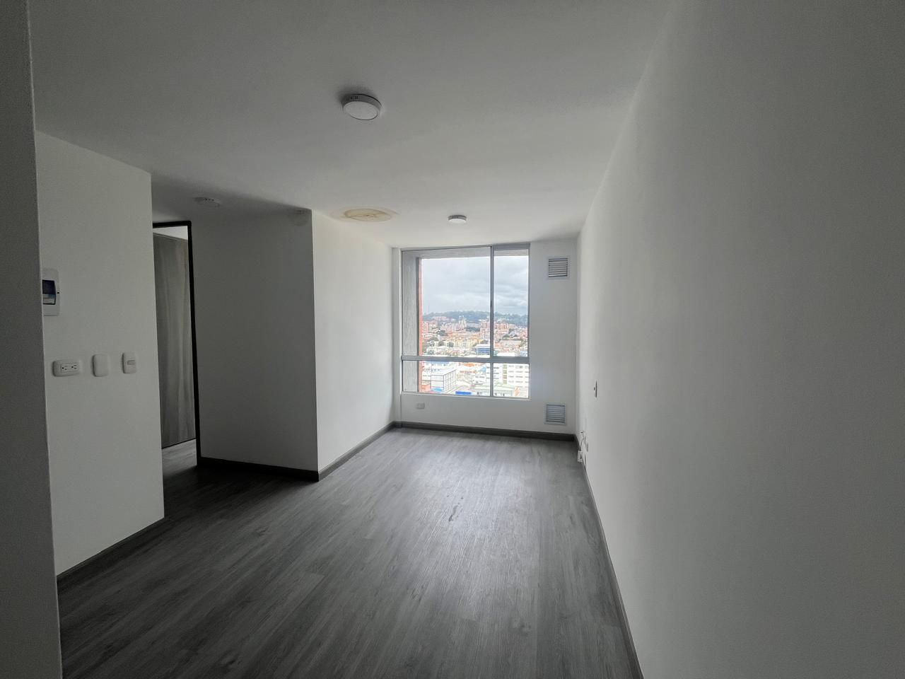 Apartamento en arriendo Cundinamarca Bogotá Cjr Torem 40 m2 Habitaciones 2 Baños 1 Garajes 0 Precio $1600000