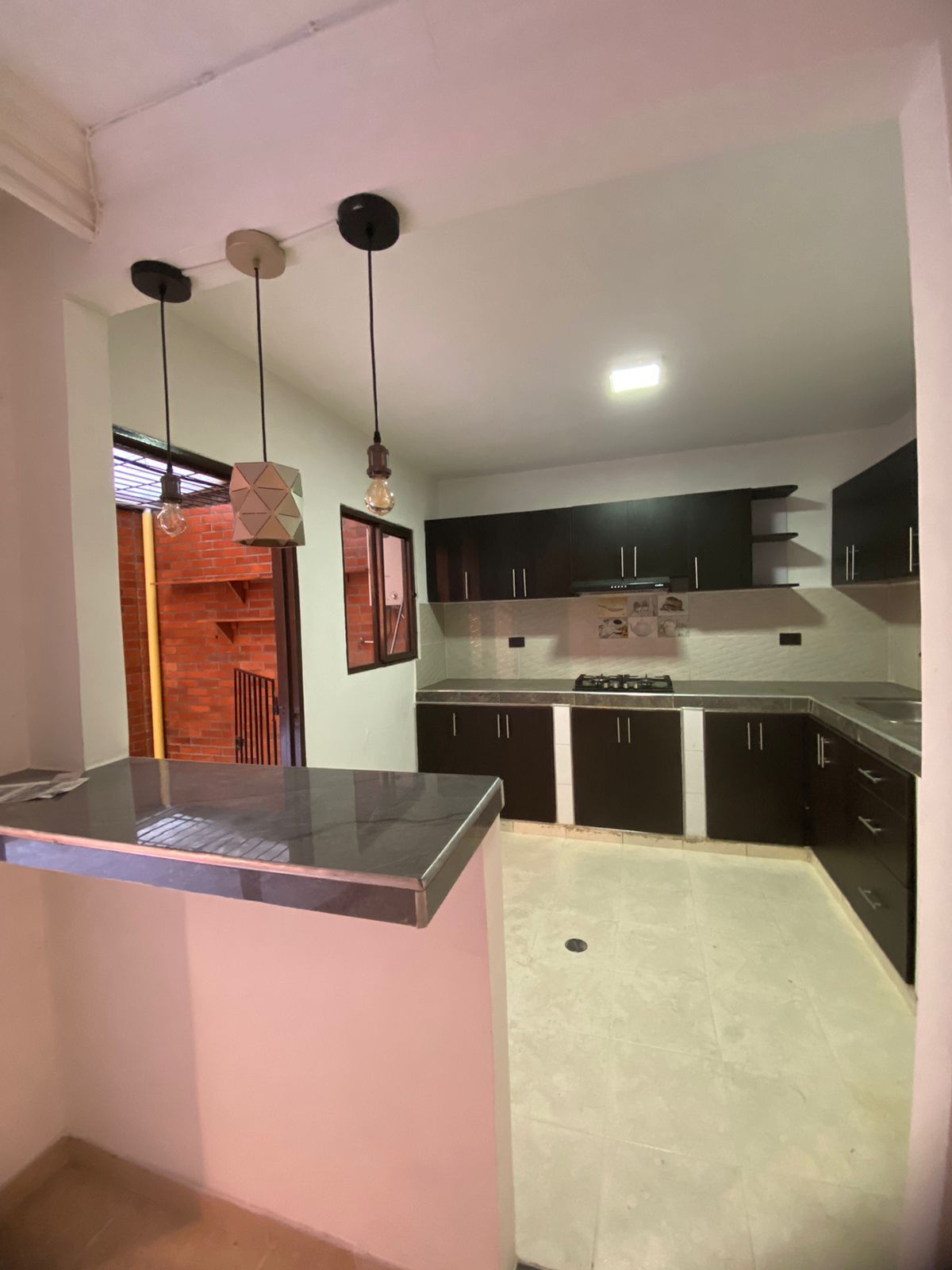 Casa en venta Valle Del Cauca Cali Caney 180 m2 Habitaciones 4 Baños 4 Garajes 2 Precio $415000000
