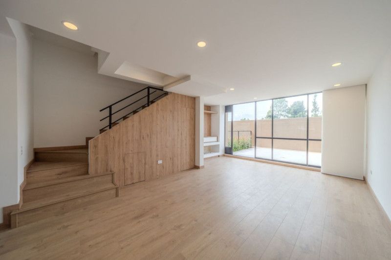 Casa en venta Cundinamarca Chía Cr Camino De La Floresta 114 m2 Habitaciones 3 Baños 4 Garajes 2 Precio $880000000