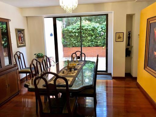 Casa en venta Cundinamarca Bogotá Cerros De Santa Barbara 215 m2 Habitaciones 3 Baños 2 Garajes 3 Precio $2200000000