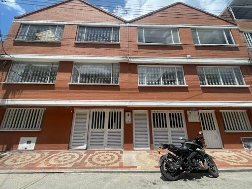 Bodega en arriendo Cundinamarca Bogotá Villa Elisa 900 m2 Habitaciones 0 Baños 0 Garajes 0 Precio $17000000