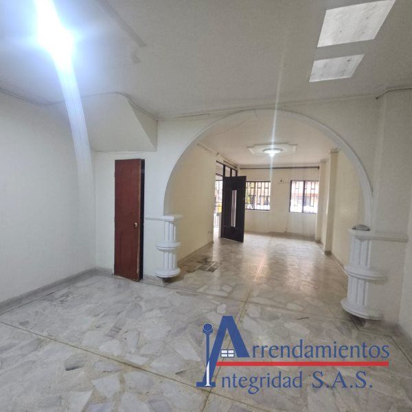 Apartamento en arriendo Antioquia Medellín San Bernardo 180 m2 Habitaciones 5 Baños 5 Garajes 0 Precio $3000000