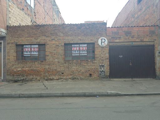 Lote en venta Cundinamarca Bogotá Ismael Perdomo 250 m2 Habitaciones 0 Baños 2 Garajes 2 Precio $575000000