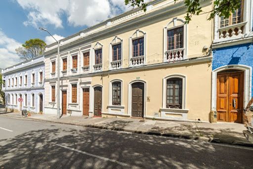 Casa en venta Cundinamarca Bogotá Centro Administrativo 369 m2 Habitaciones 12 Baños 5 Garajes 0 Precio $957000000