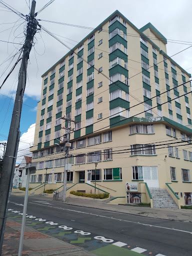 Apartamento en venta Cundinamarca Bogotá Santa Teresita 105 m2 Habitaciones 3 Baños 2 Garajes 0 Precio $480000000