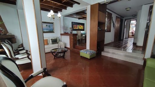 Casa en venta Cundinamarca Bogotá Modelia 278 m2 Habitaciones 6 Baños 5 Garajes 2 Precio $1290000000