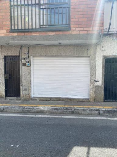 Local en arriendo Antioquia Bello Manchester 40 m2 Habitaciones 0 Baños 1 Garajes 0 Precio $1800000