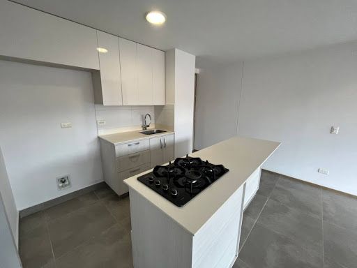 Apartamento en arriendo Antioquia Envigado La Mina 90 m2 Habitaciones 2 Baños 2 Garajes 2 Precio $4200000