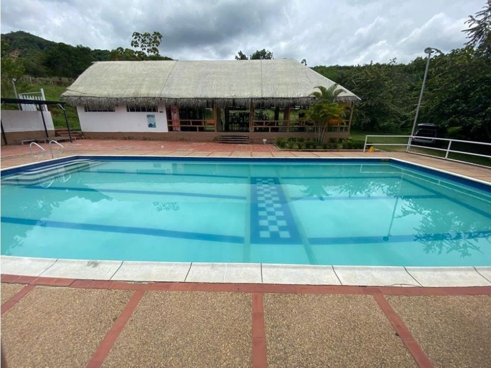 Lote en venta Tolima Melgar Melgar 1000 m2 Habitaciones 0 Baños 0 Garajes 0 Precio $135000000