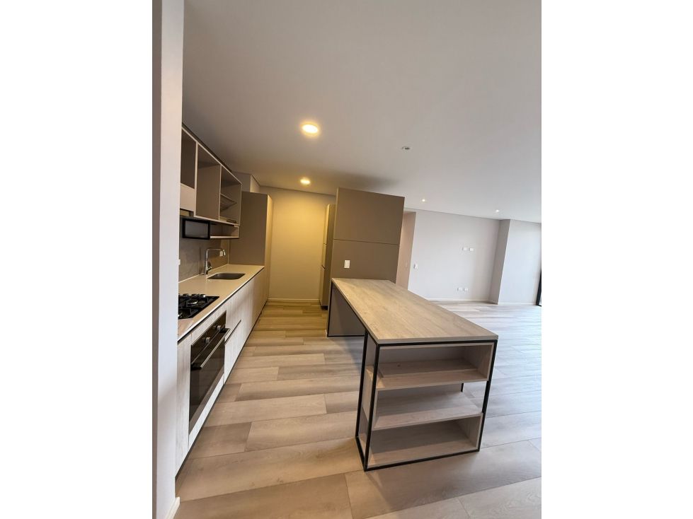 Apartamento en venta Cundinamarca Bogotá Puente Largo 126 m2 Habitaciones 3 Baños 2 Garajes 2 Precio $1300000000