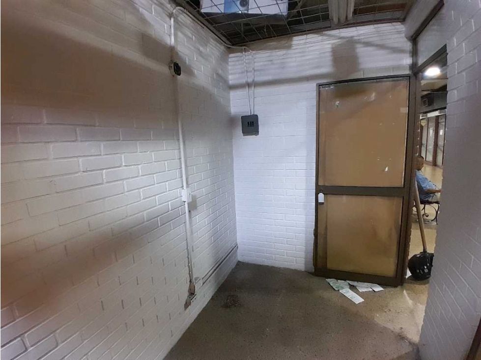 Local en arriendo Antioquia Medellín Villanueva 10 m2 Habitaciones 0 Baños 1 Garajes 0 Precio $500000