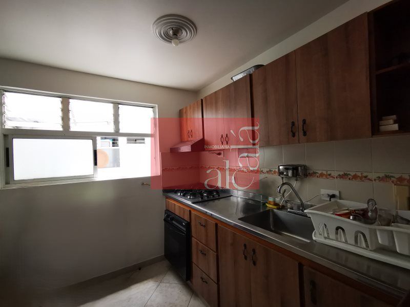 Apartamento en arriendo Antioquia Envigado El Dorado 80 m2 Habitaciones 3 Baños 2 Garajes 0 Precio $2800000