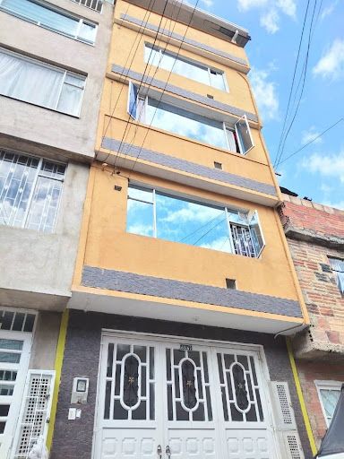 Casa en venta Cundinamarca Bogotá Alqueria 205 m2 Habitaciones 7 Baños 3 Garajes 2 Precio $450000000