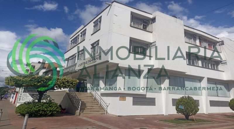 Oficina en venta Santander Girón El Poblado 225 m2 Habitaciones 0 Baños 1 Garajes 0 Precio $525600000