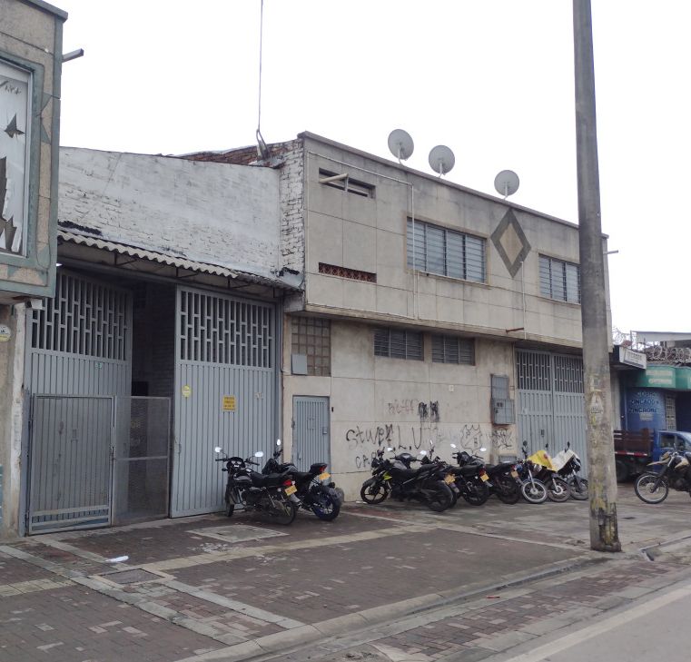 Bodega en venta Valle Del Cauca Cali Primitivo Crespo 261 m2 Habitaciones 0 Baños 2 Garajes 0 Precio $652500000