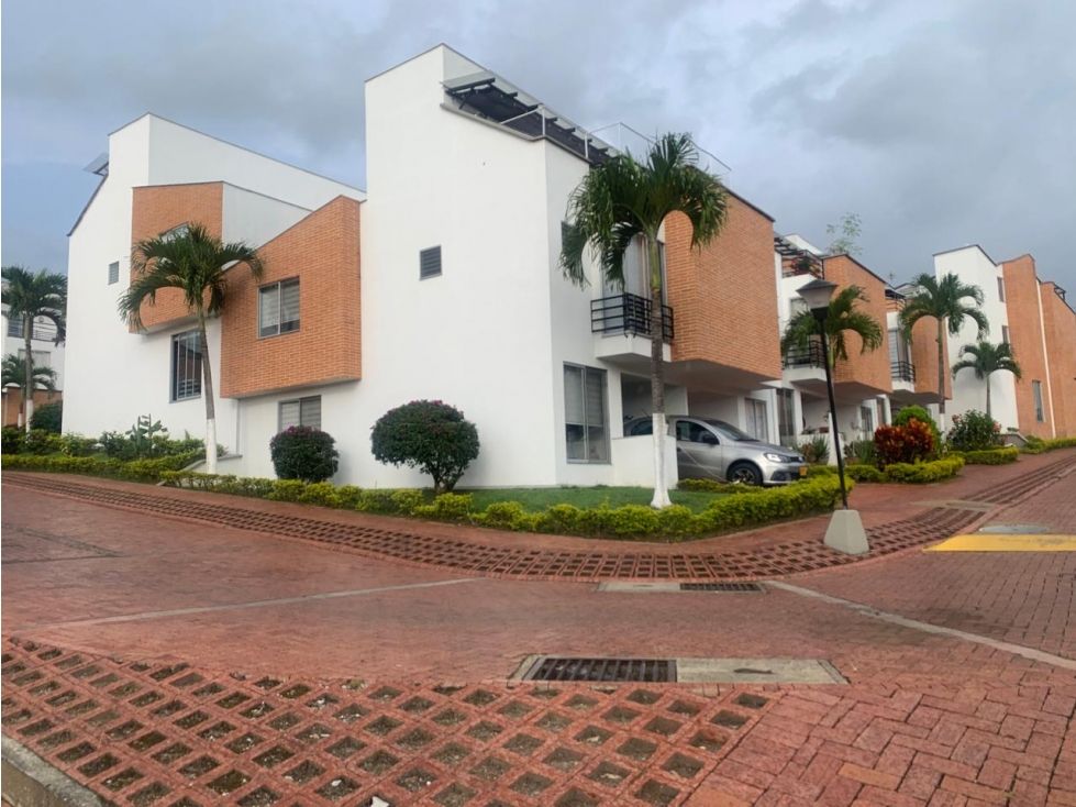 Casa en venta Risaralda Pereira Serrezuela 110 m2 Habitaciones 3 Baños 2 Garajes 1 Precio $550000000