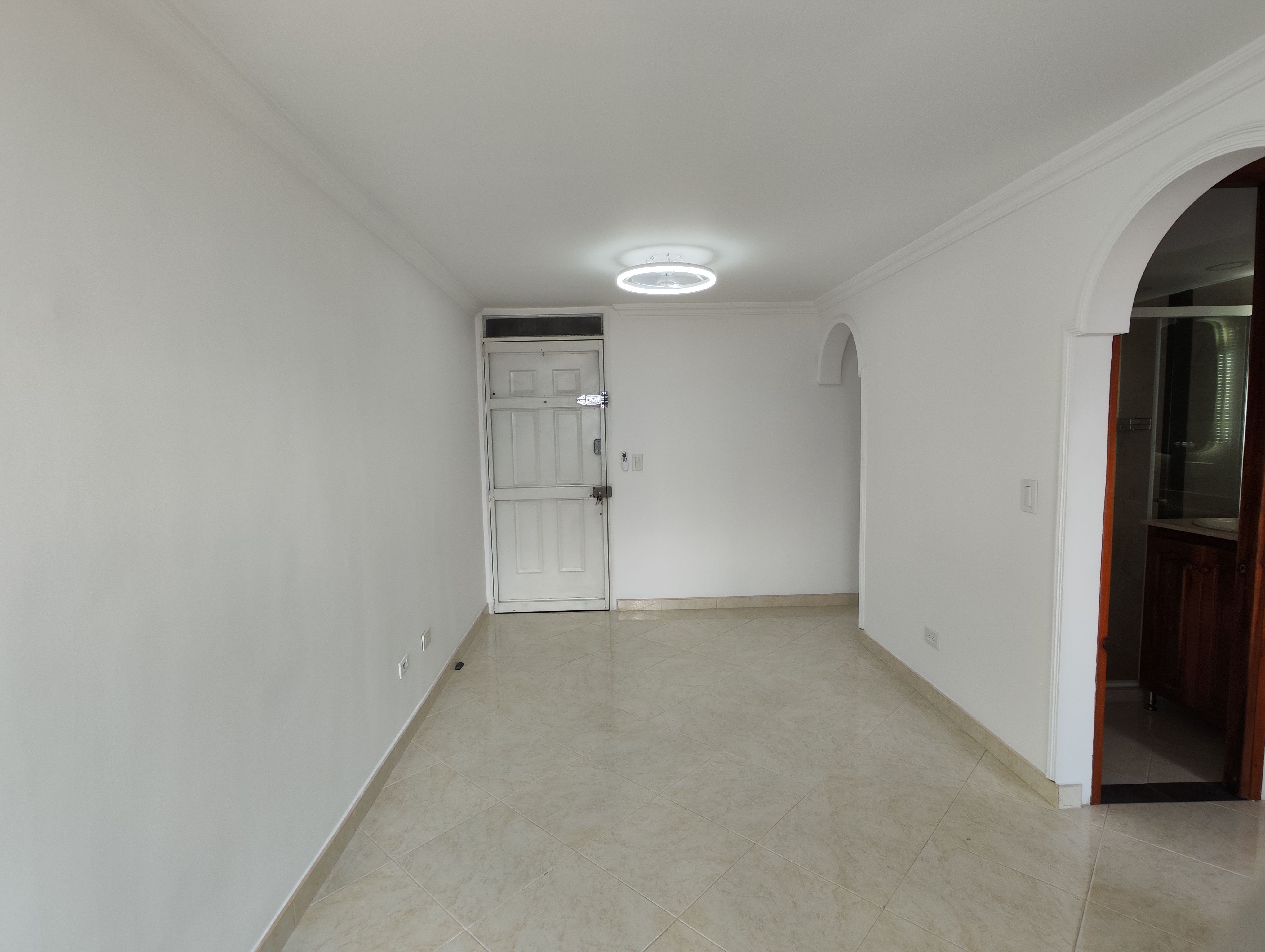 Apartamento en arriendo Antioquia Medellín Cristobal 50 m2 Habitaciones 2 Baños 2 Garajes 0 Precio $1900000