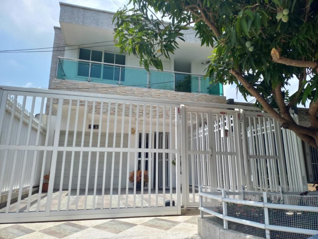 Apartamento en venta Atlántico Barranquilla Paraiso 234 m2 Habitaciones 3 Baños 3 Garajes 1 Precio $400000000