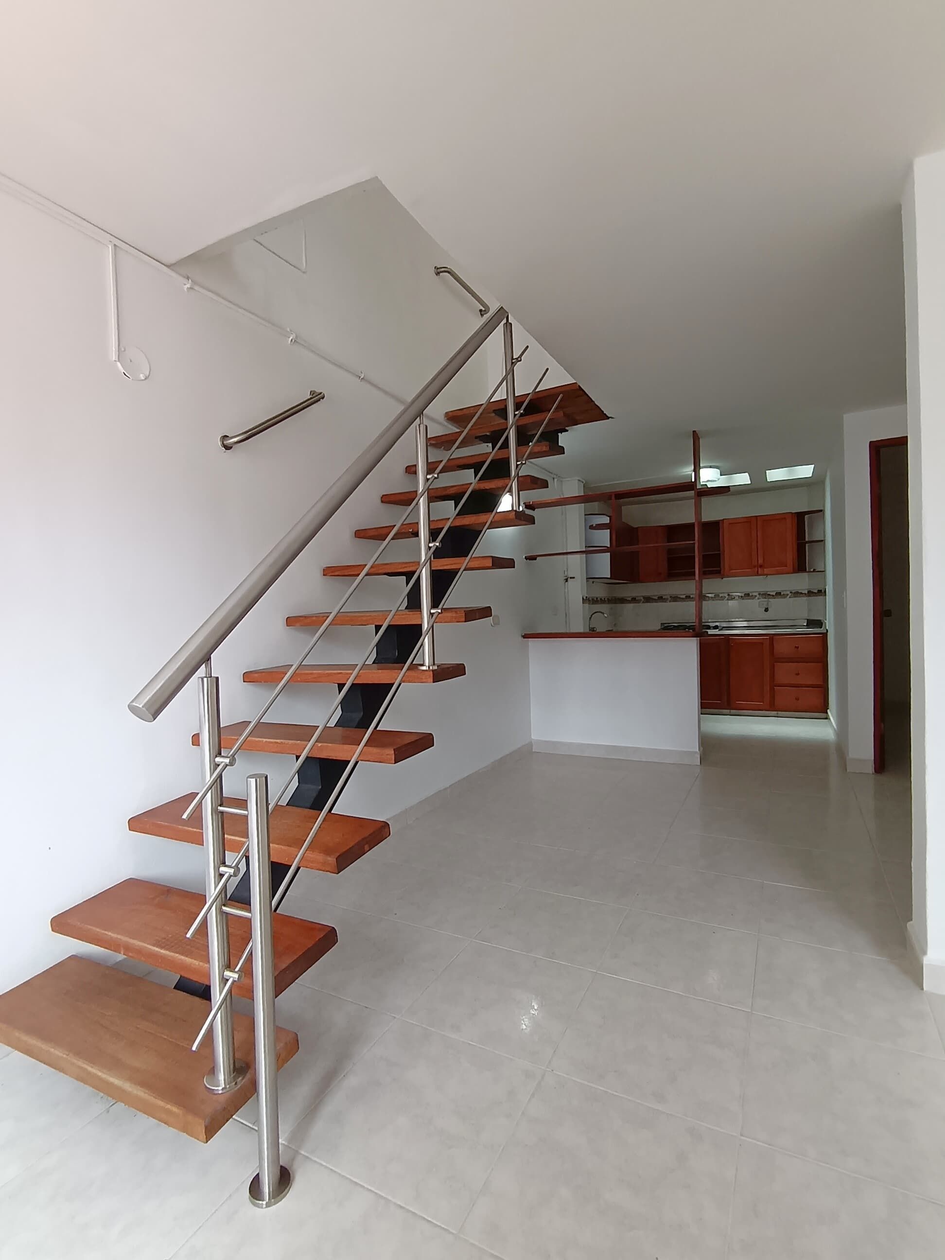 Casa en venta Antioquia La Ceja El Paraíso 83 m2 Habitaciones 3 Baños 2 Garajes 2 Precio $380000000